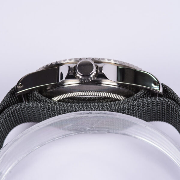 Blacksmith S Vintage Submariner - Image 3